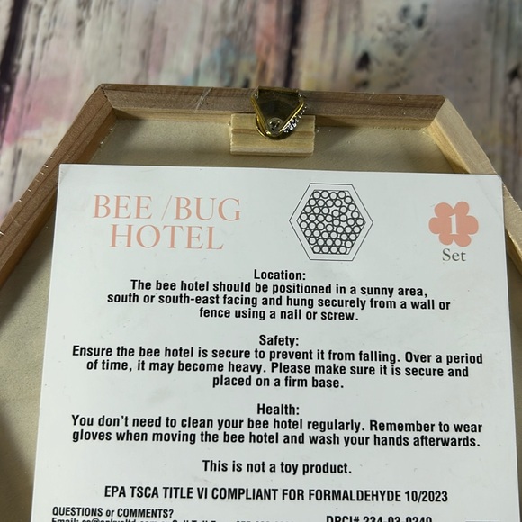 Bee / Bug Hotel - Picture 5 of 5